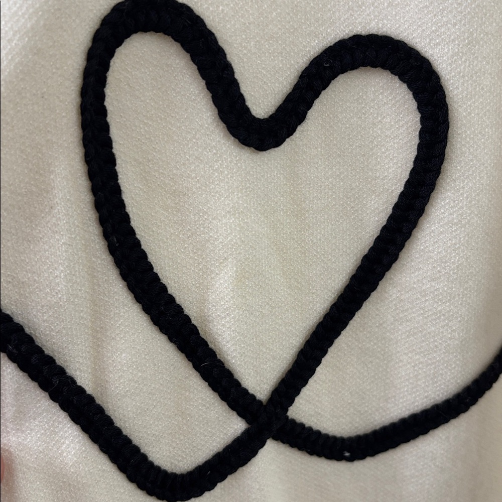 NWT 80 Park Valentine’s Day Crochet Heart Long Antique White Cardigan Large - Picture 6 of 7